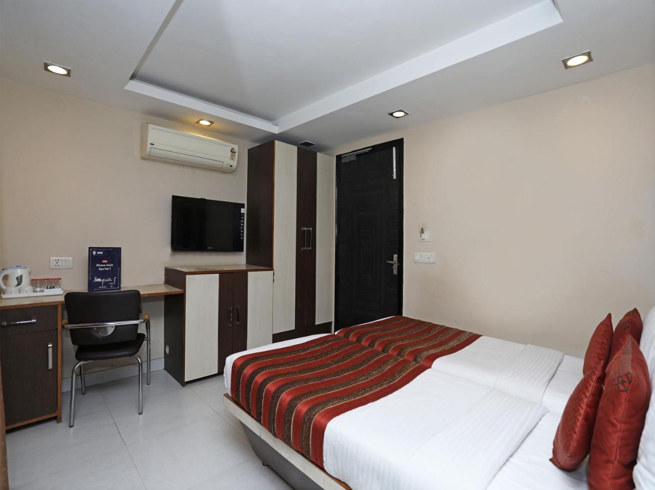 Hotel Balsons Continental 新德里 外观 照片