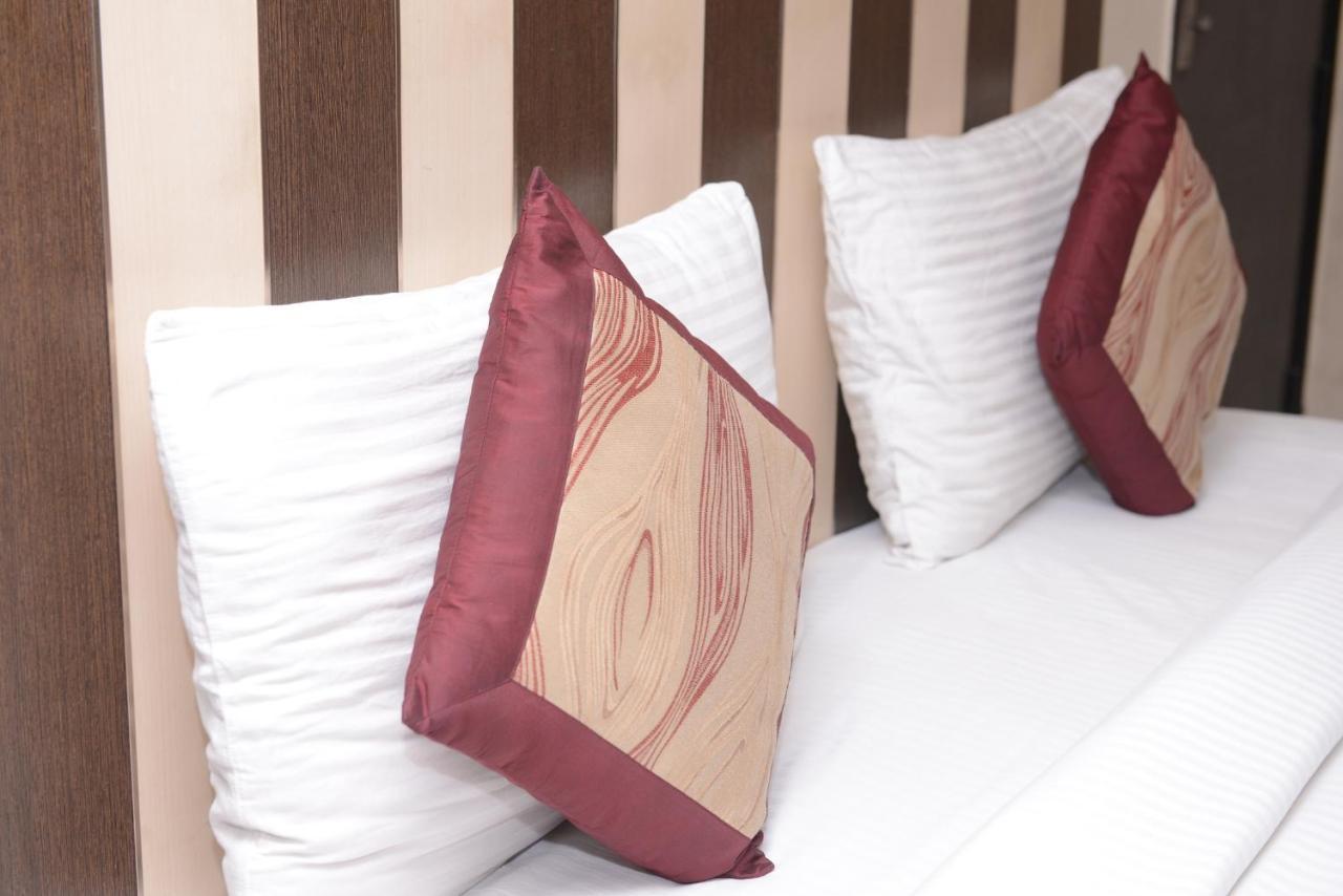 Hotel Balsons Continental 新德里 外观 照片