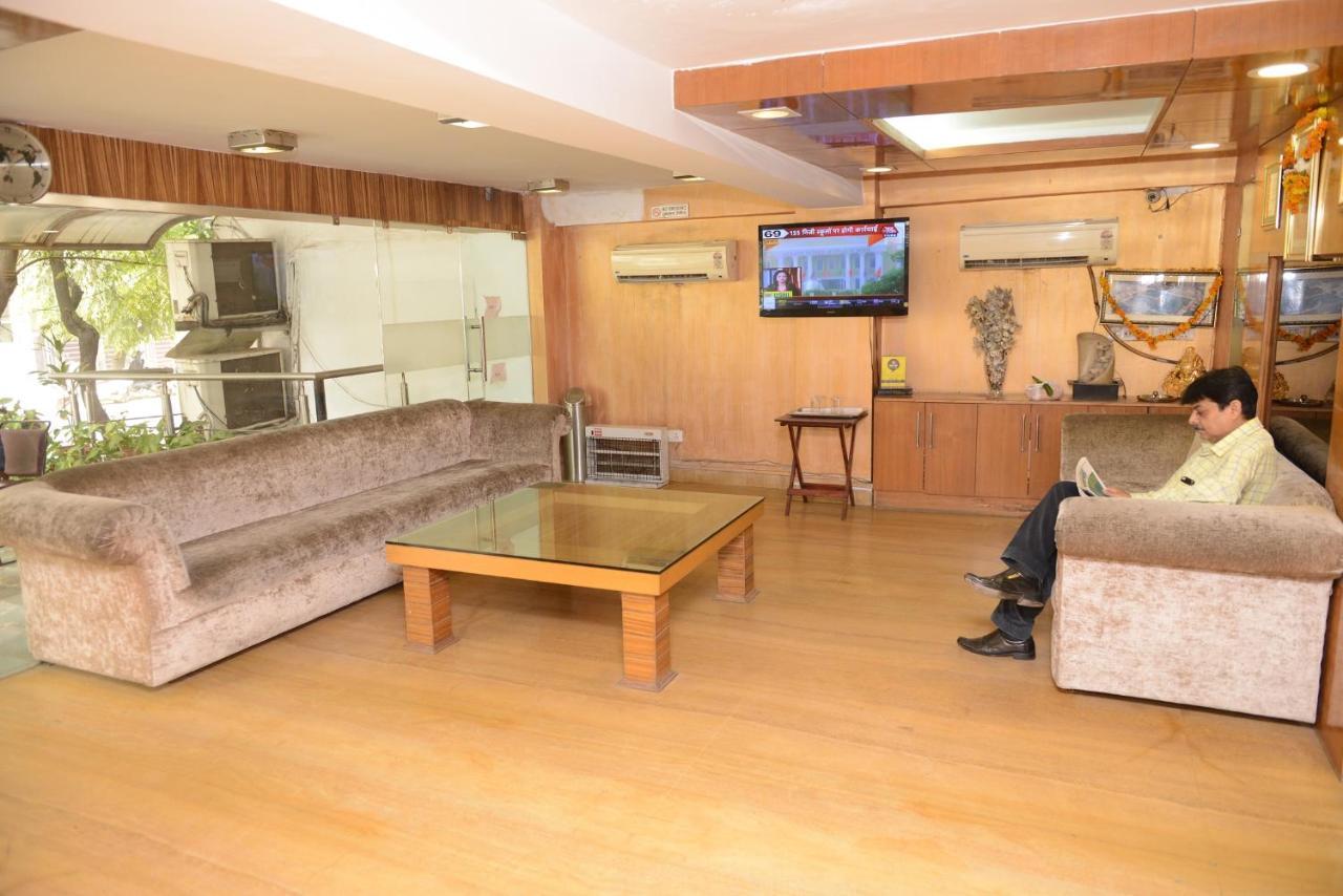 Hotel Balsons Continental 新德里 外观 照片